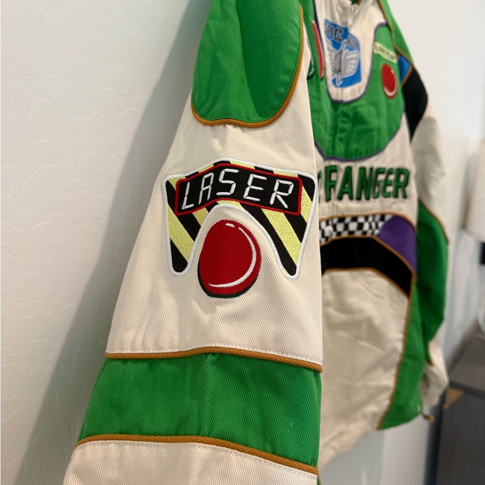 Disney Pixar Boxlunch Space Ranger Buzz Lightyear Toy Story Racing Jacket NWT - Picture 2 of 5